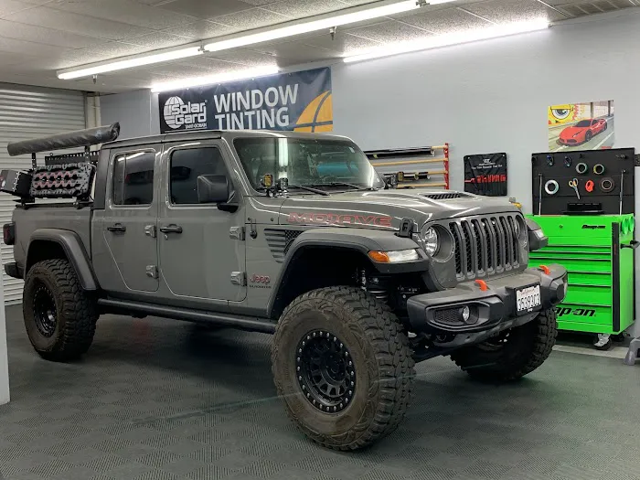 Glamorous Tint 7