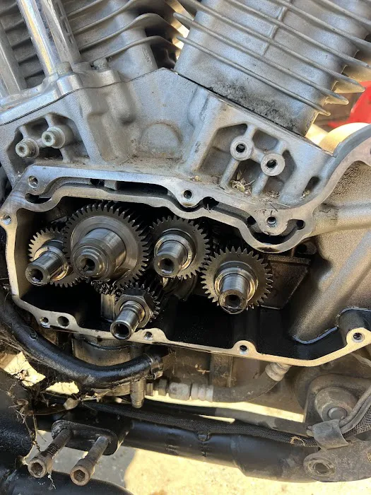 Costa's diesel repair 9