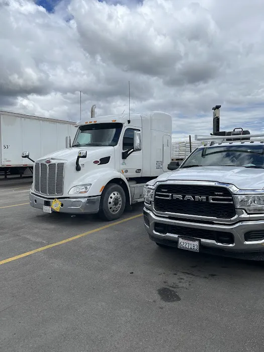 Woolrich Diesel Truck and Tire Road Service 0
