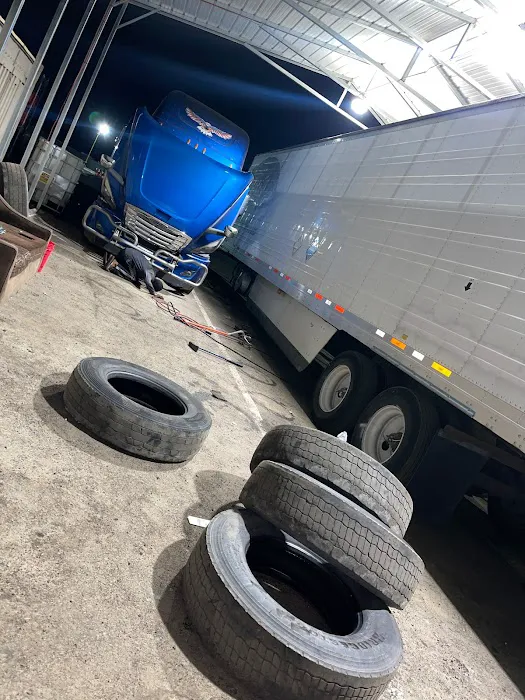 Gopi Truck and Trailer Repair Shop 4