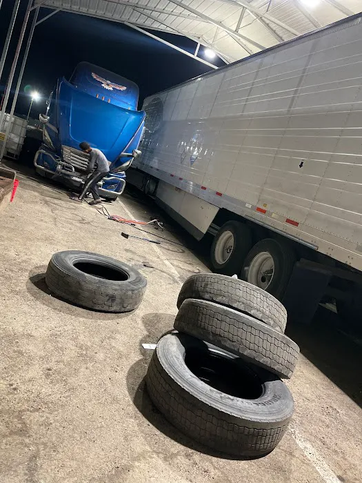 Gopi Truck and Trailer Repair Shop 6