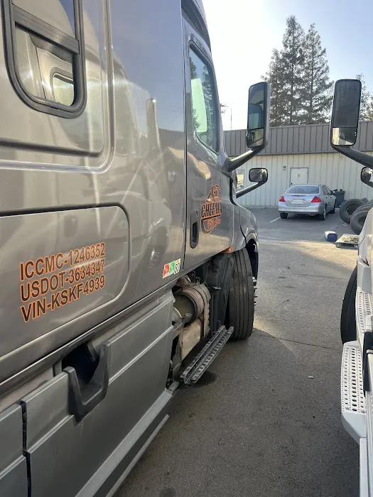 T&J TRUCK TRAILER REPAIR AND ALIGNMENT 24/7 ROAD SERVICE 7