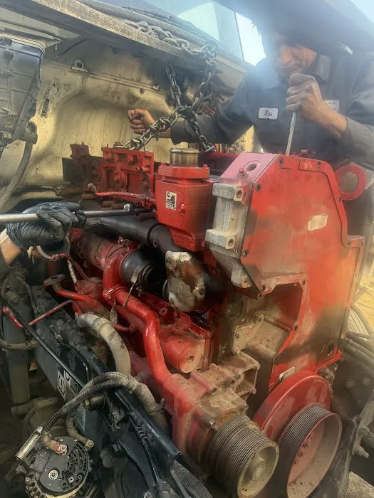 T&J TRUCK TRAILER REPAIR AND ALIGNMENT 24/7 ROAD SERVICE 8