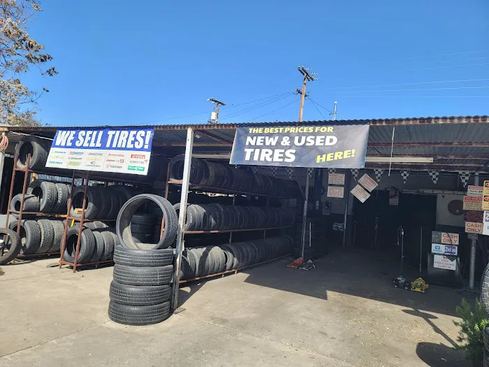 Azteca Tires 9