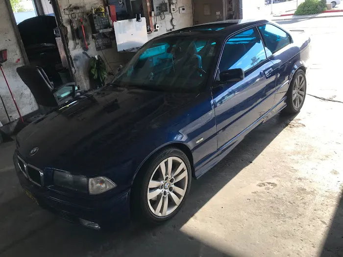 Valencia Auto Repair 4