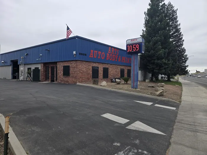 Art's Auto Body & Paint 3