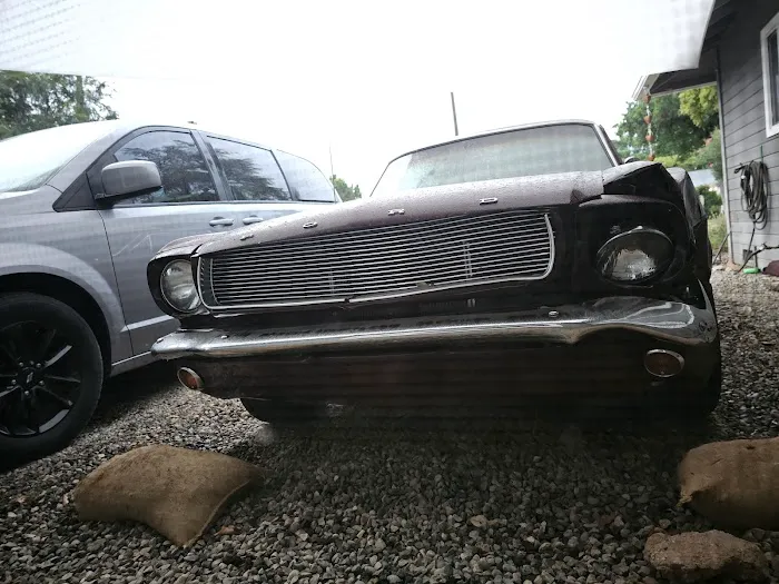 Art's Auto Body & Paint 5