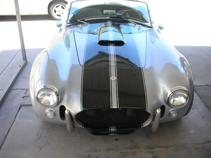 Art's Auto Body & Paint 1