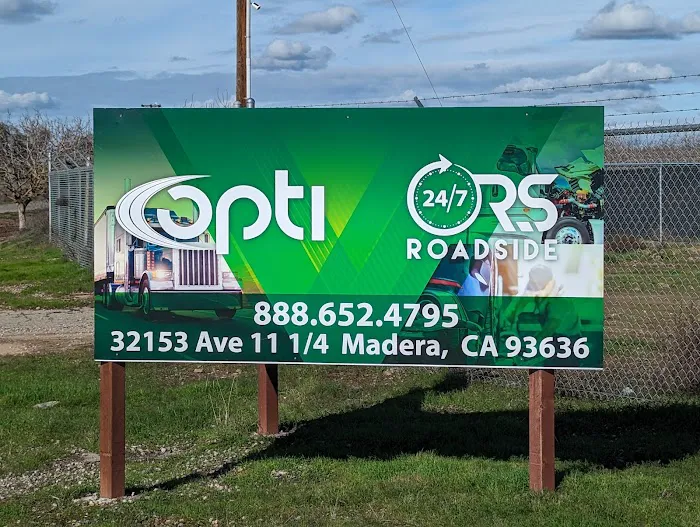 24/7 Road Service Truck & Trailer 3