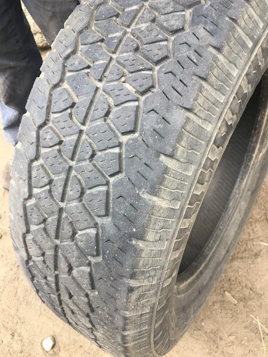 Godinez Tire Shop and roadside service 1