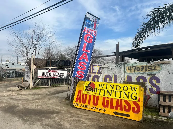 Godinez Auto Glass 4