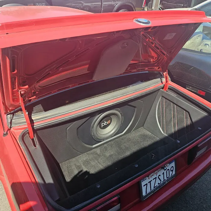 Rods Custom Electronics and Accessories 1