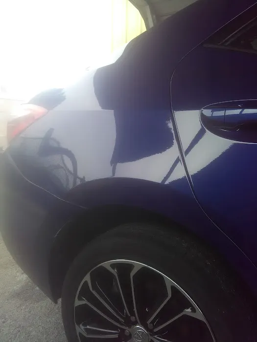 Low Acosta's Auto Body 9