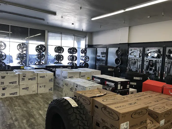 West Coast Wheels & Tire Outlet - Tire Shop in Fresno, CA 8