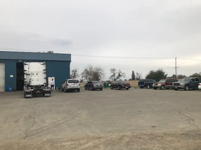 Crosspoint Truck and Trailer Repair 8