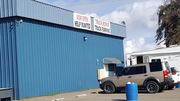Crosspoint Truck and Trailer Repair 6