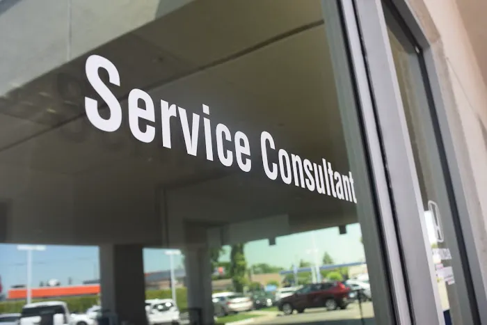 Clawson Honda Service Center 9
