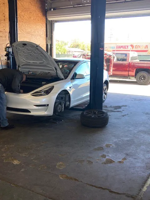 Brothers Collision & Mechanical Repair LLC 7