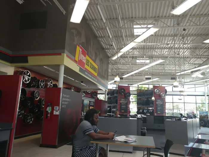 Les Schwab Tire Center 7