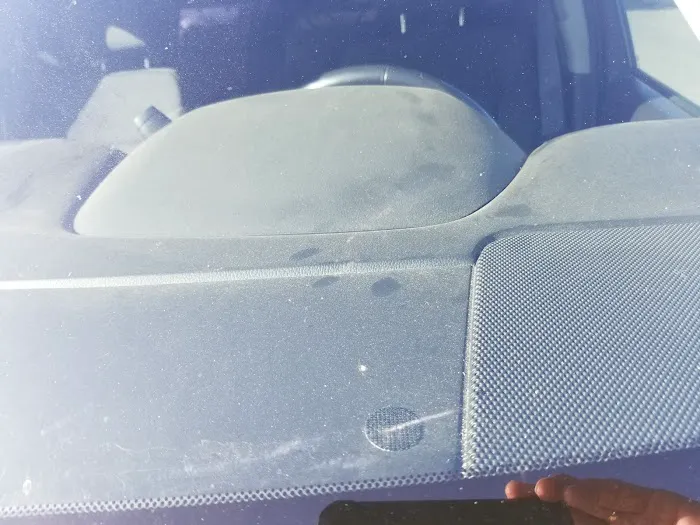 RC Windshield repair(chips, cracks, & headlight restoration)mobile Fresno/Clovis 6