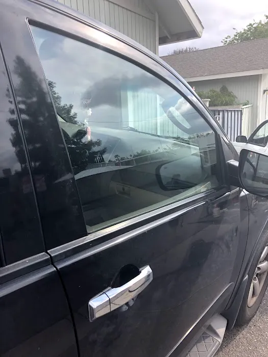 Mark Gardner’s Auto Glass 1
