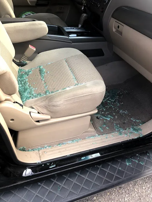Mark Gardner’s Auto Glass 3