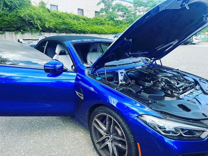 Xtreme Auto Glass replacement inc 5
