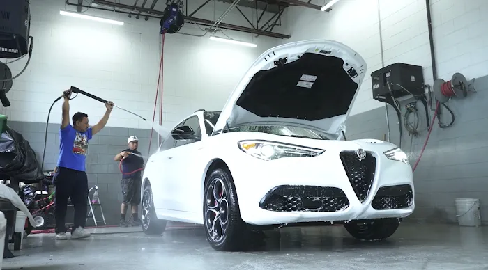 Alfa Romeo of Westbury Service & Parts Center 9