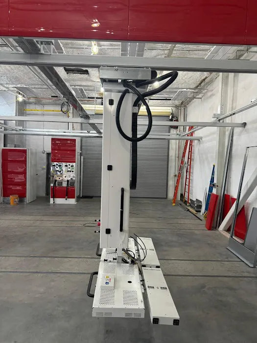 Paul's Auto Collision 4