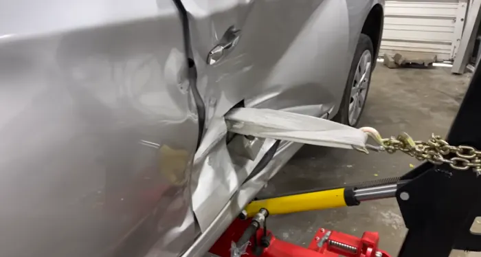 Kronic Auto Body Shop 0