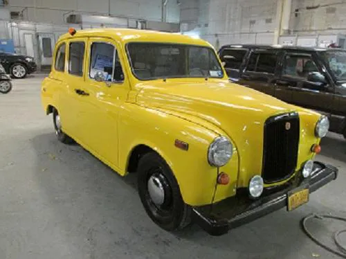 Maaco Auto Body Shop & Painting 2
