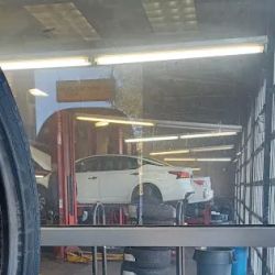 Mavis Discount Tire ico