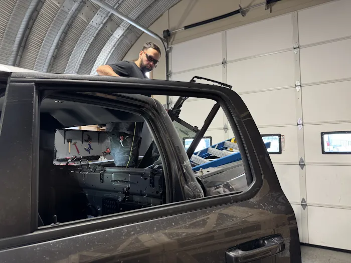 Auto Glass Direct 6