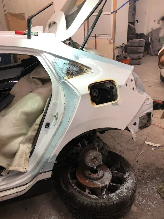 Ben’s Auto Body 5
