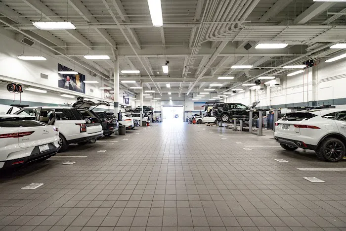 Jaguar Freeport Service Center 6