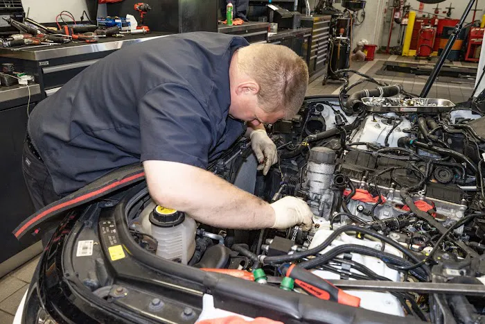 Jaguar Freeport Service Center 8