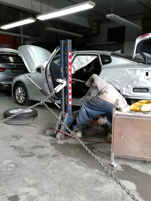 Mr Auto Trim 7