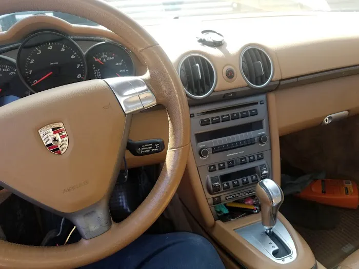 Gary's Auto Body 1