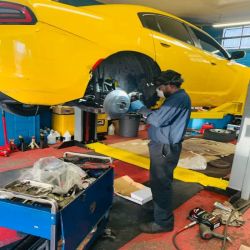 Renee's Auto Repair Service Center ico