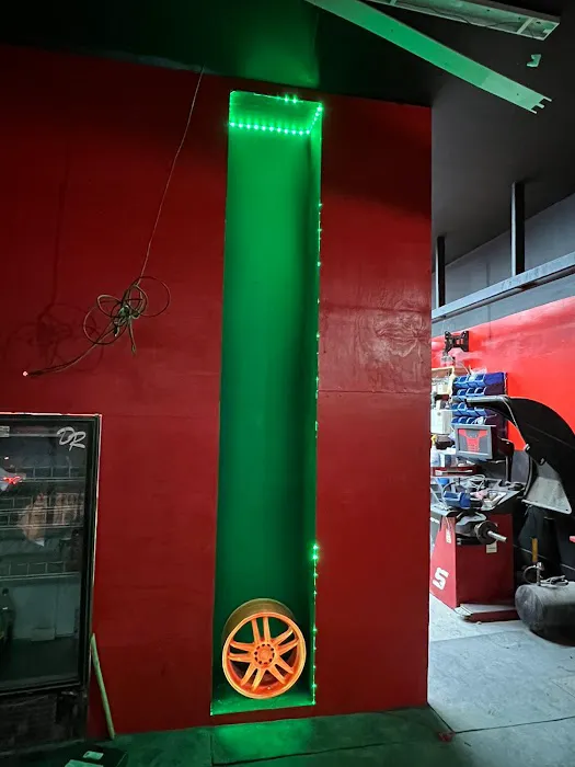 Compi Tire And Rim 8