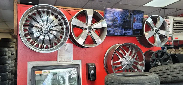 Compi Tire And Rim 6