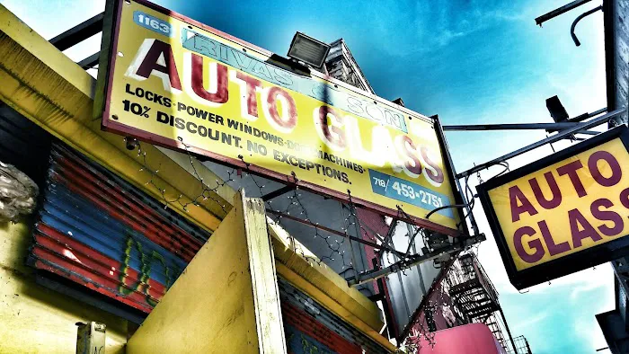 New And Used Auto Discount Glass Shop LTD 0