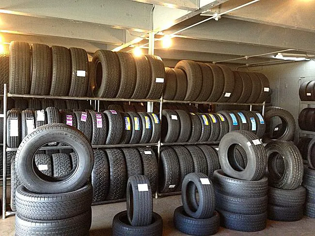 Abuelos Tires Shop 9