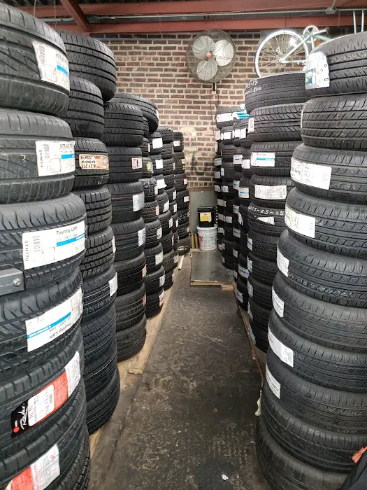 Abuelos Tires Shop 0