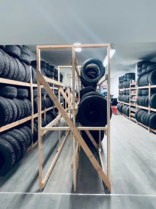 GALAXY Tire Shop 24/7 7