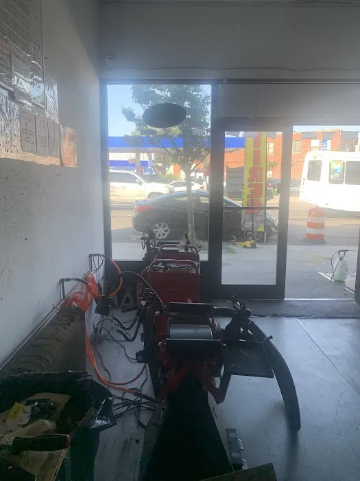 GALAXY Tire Shop 24/7 1