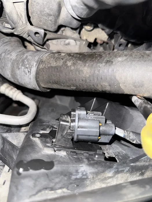 Al's Auto Repair Center 2
