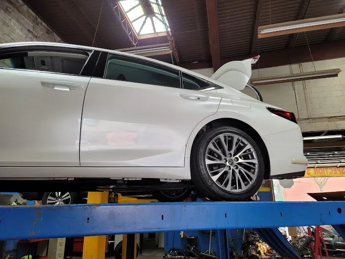 Unitek Auto Center Inc 7