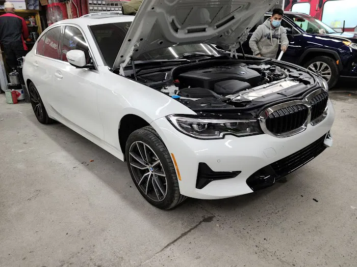 Cyclone Collision Center Auto Body Repair Shop 1