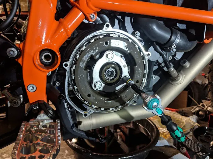 Vax Moto 3